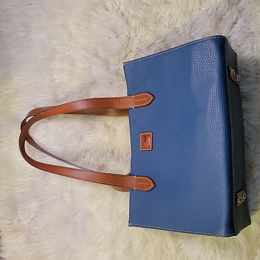 Dooney and Bourke small tote